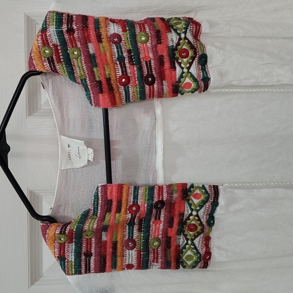 Tribal Embroidered top - Picture 3 of 5